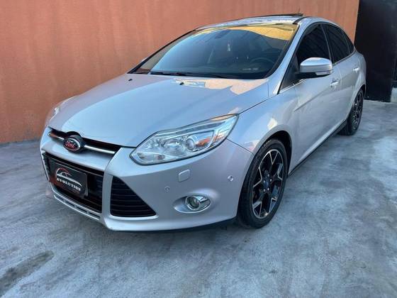 FORD FOCUS 2.0 SE 16V FLEX 4P POWERSHIFT